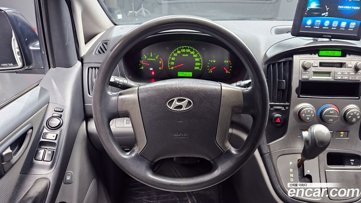 Hyundai Starex 2010