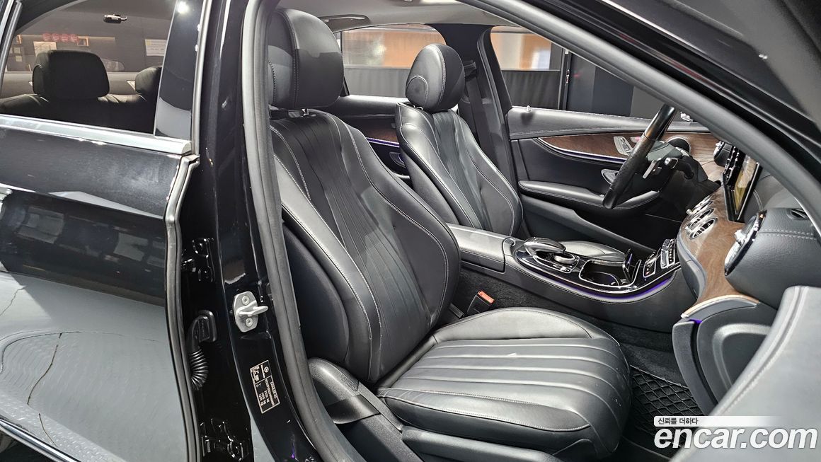 Mercedes-Benz E-Class 2017