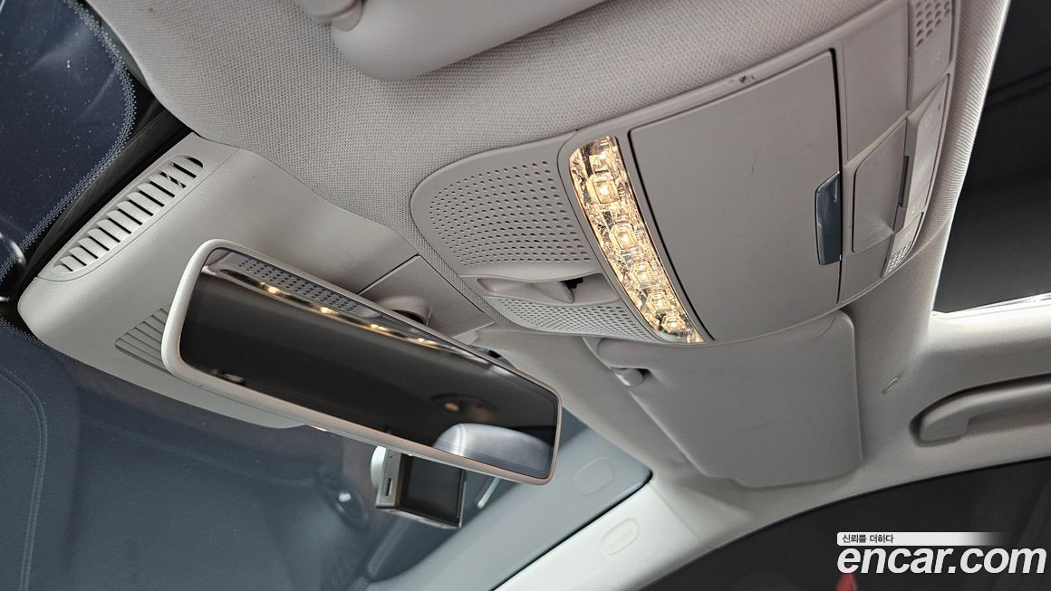 Mercedes-Benz E-Class 2017