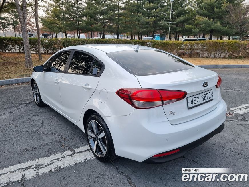 Kia K3 2017