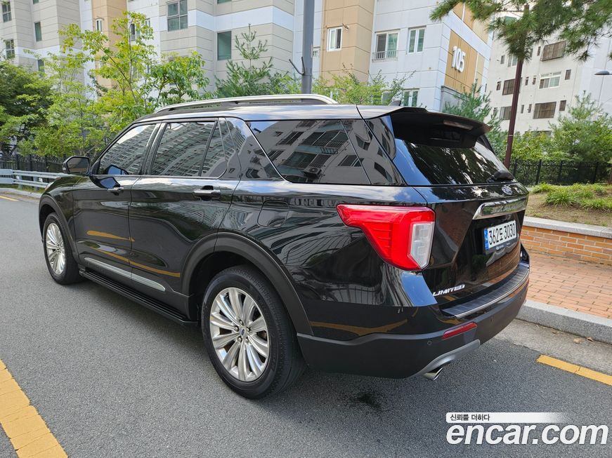 Ford Explorer 2021
