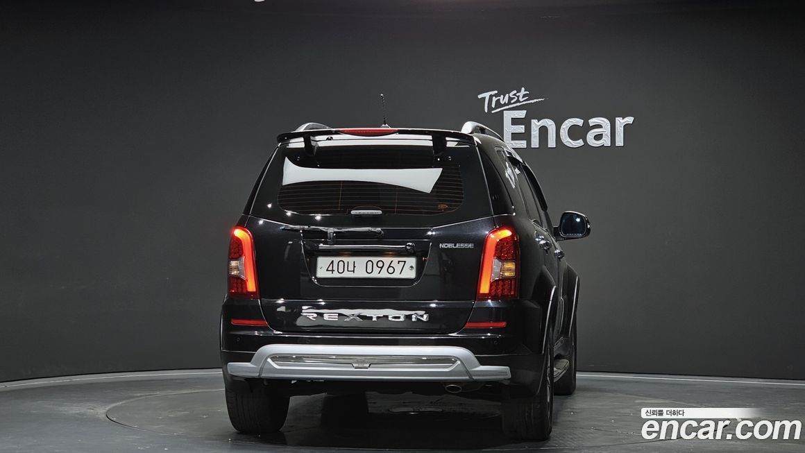 KG_Mobility_Ssangyong Rexton 2015