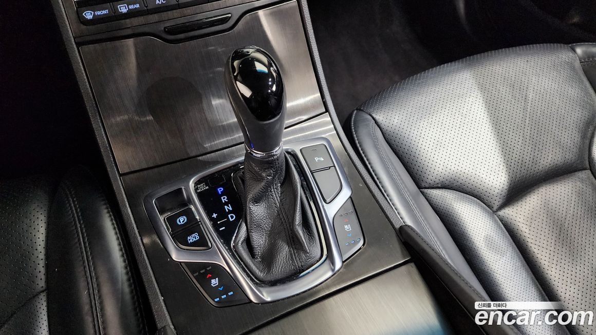 Hyundai Grandeur 2016