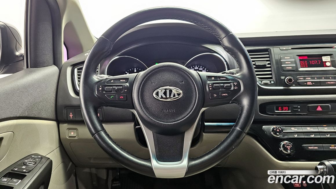 Kia Canival 2016