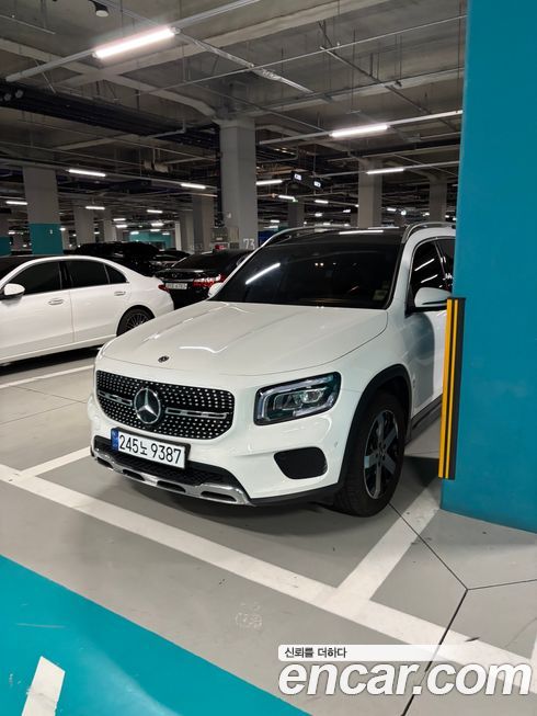 Mercedes-Benz GLB-Class 2020