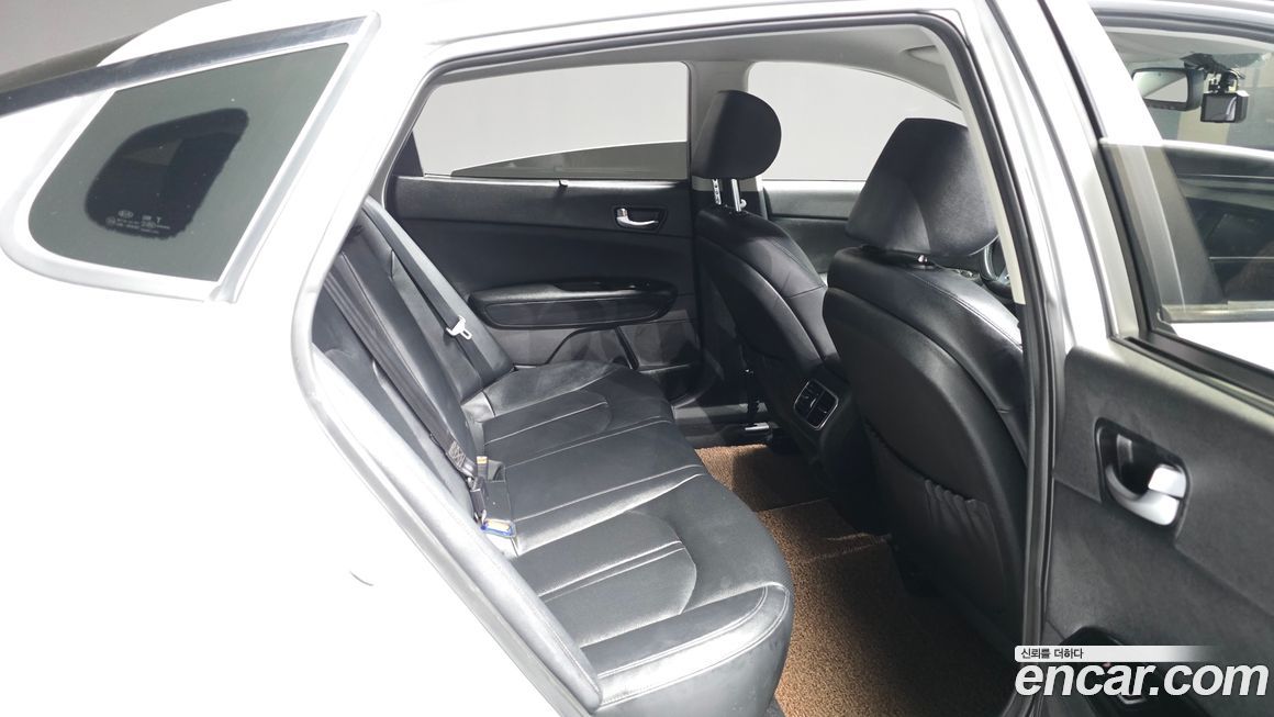 Kia K5 2016
