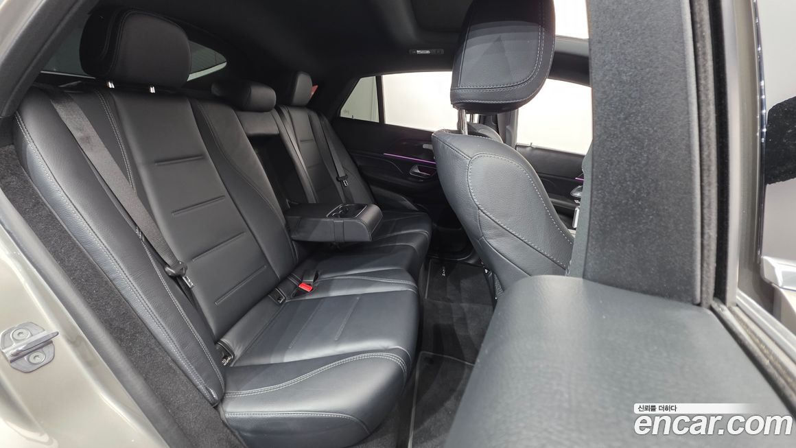 Mercedes-Benz GLE-Class 2021