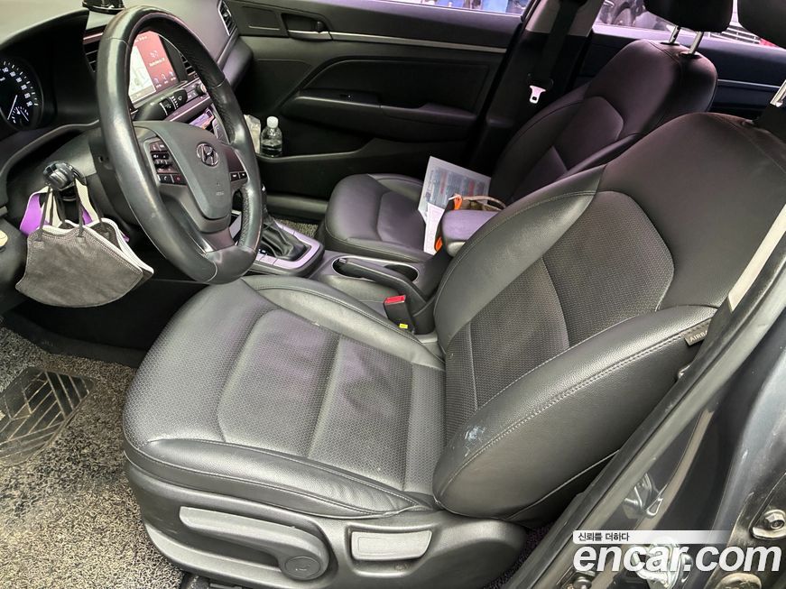 Hyundai AVANTE 2018