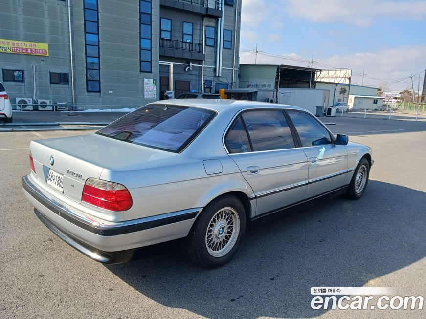 BMW 7-Series 1997