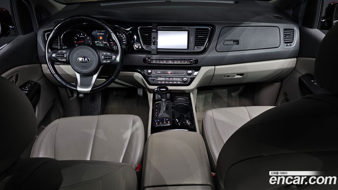 Kia Canival 2016
