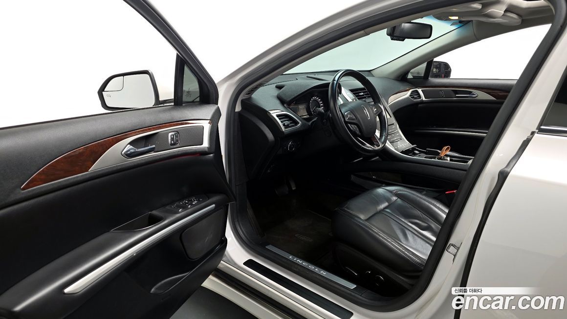 Lincoln MKZ 2015