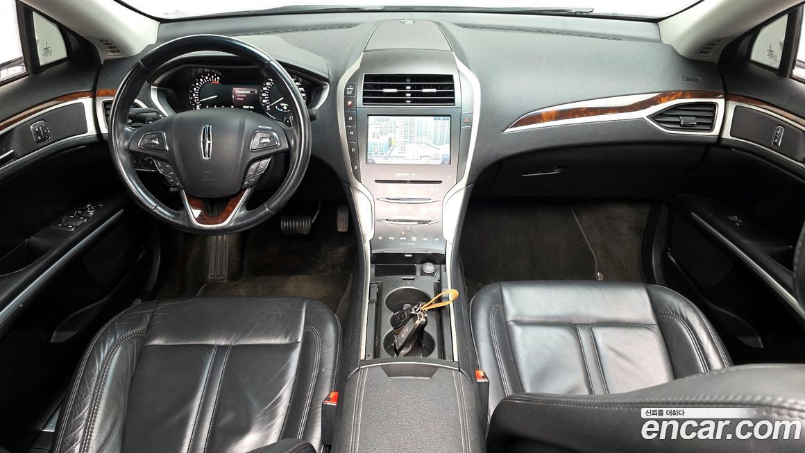 Lincoln MKZ 2015