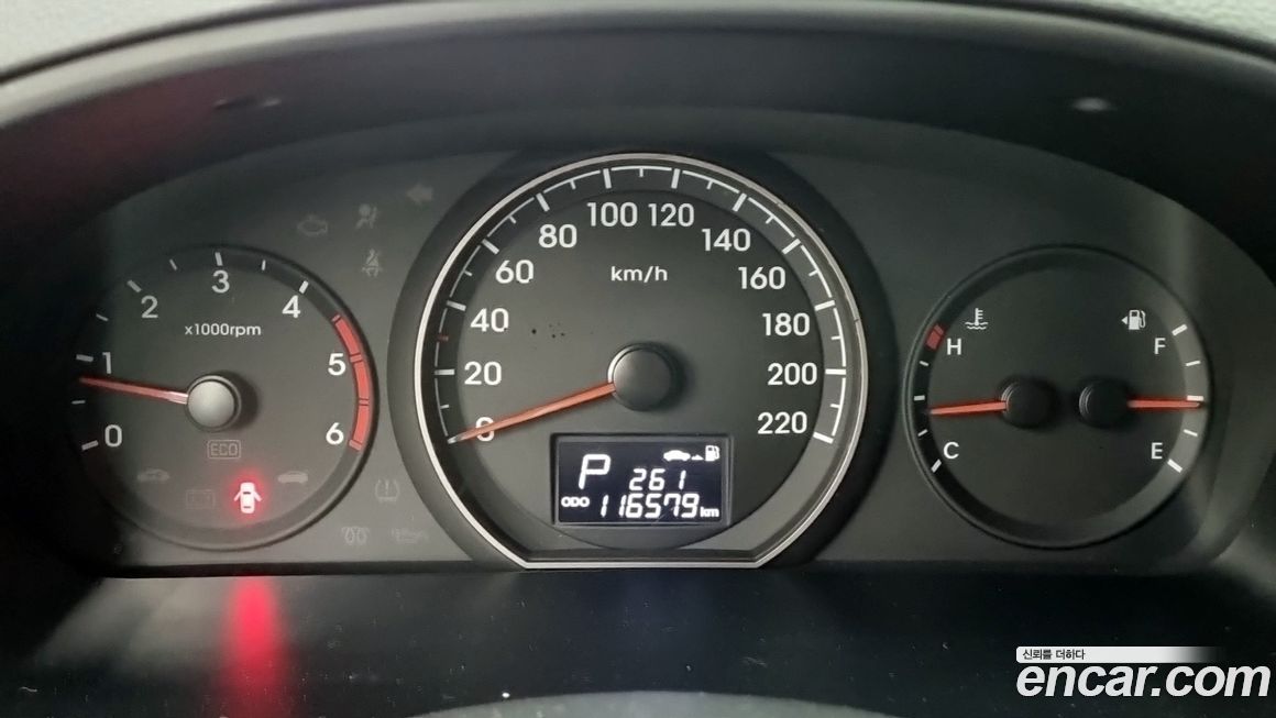 Hyundai Starex 2016