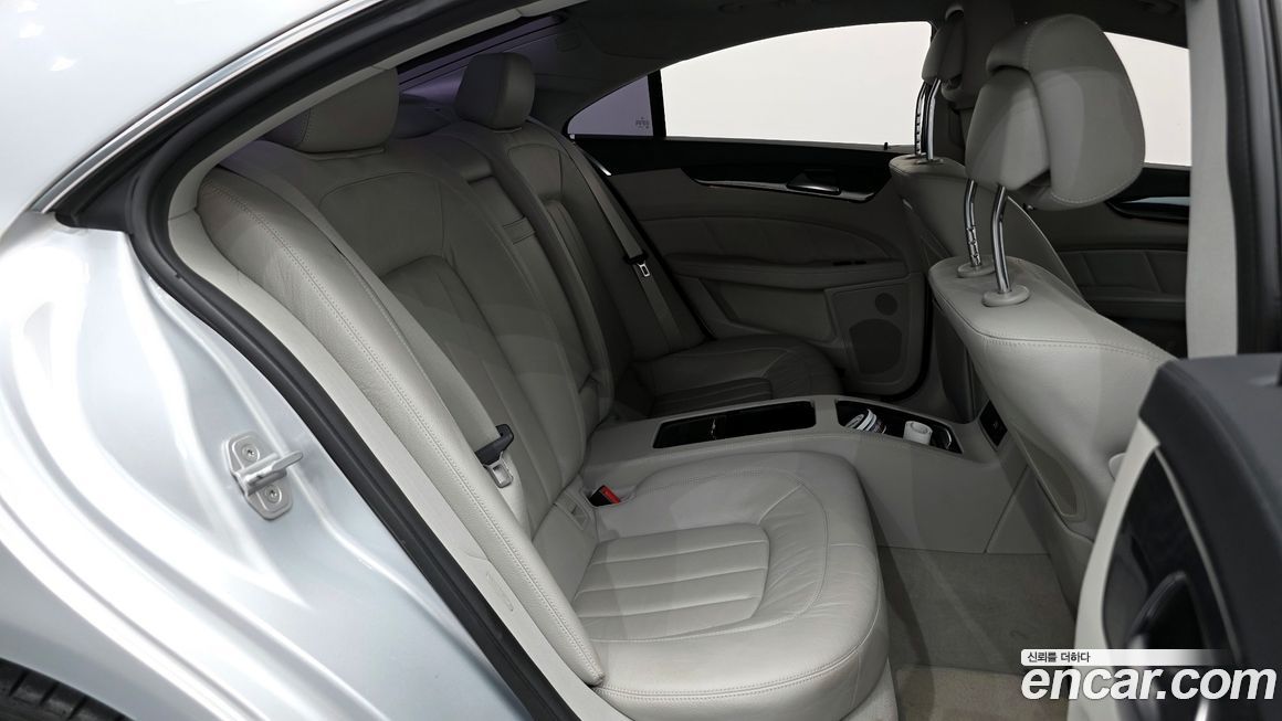 Mercedes-Benz CLS-Class 2012