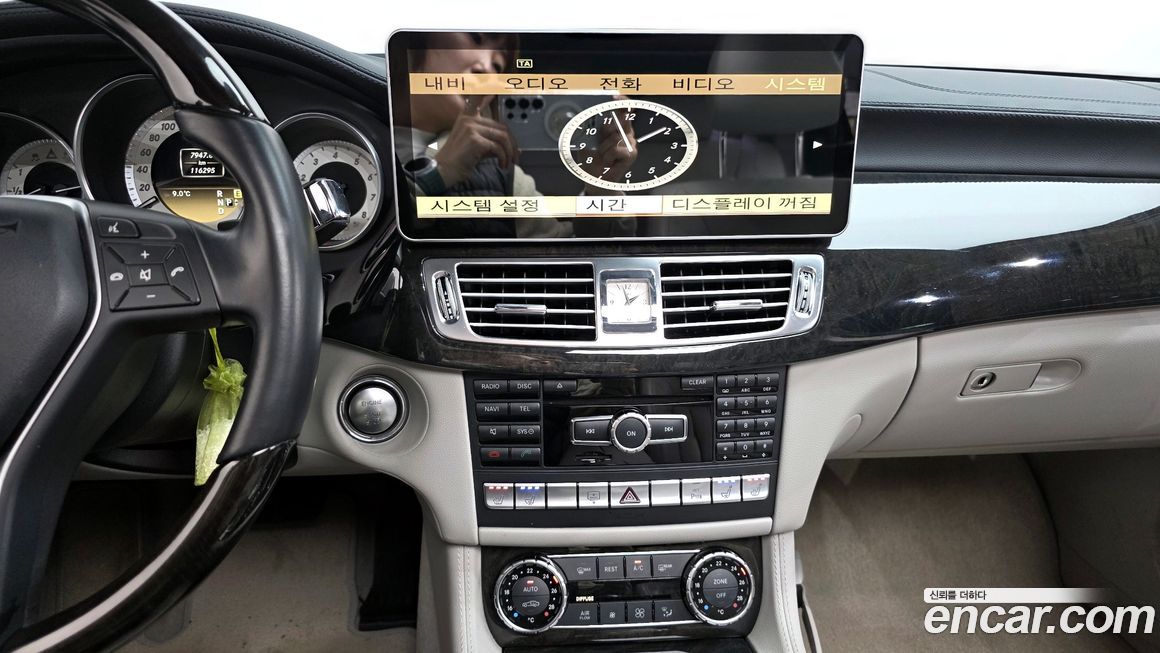 Mercedes-Benz CLS-Class 2012