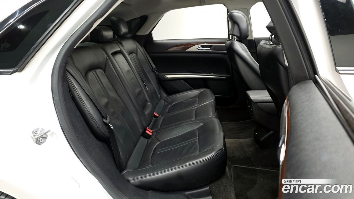 Lincoln MKZ 2015