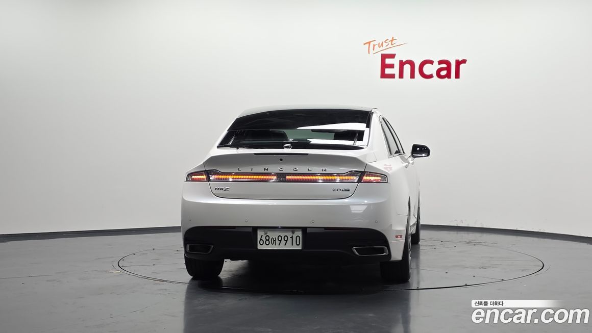 Lincoln MKZ 2015
