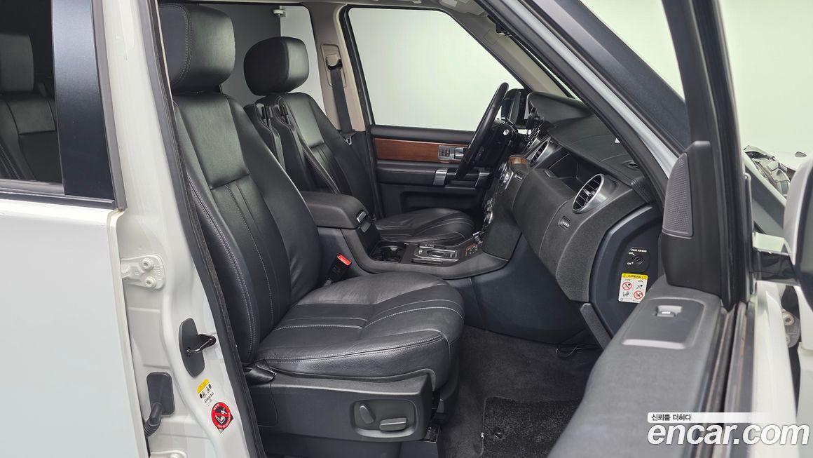 Land Rover Discovery 2016