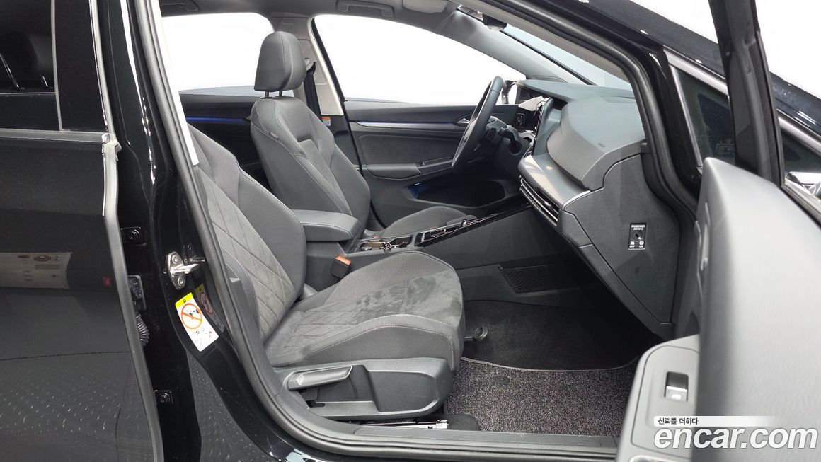 Volkswagen Golf 2024