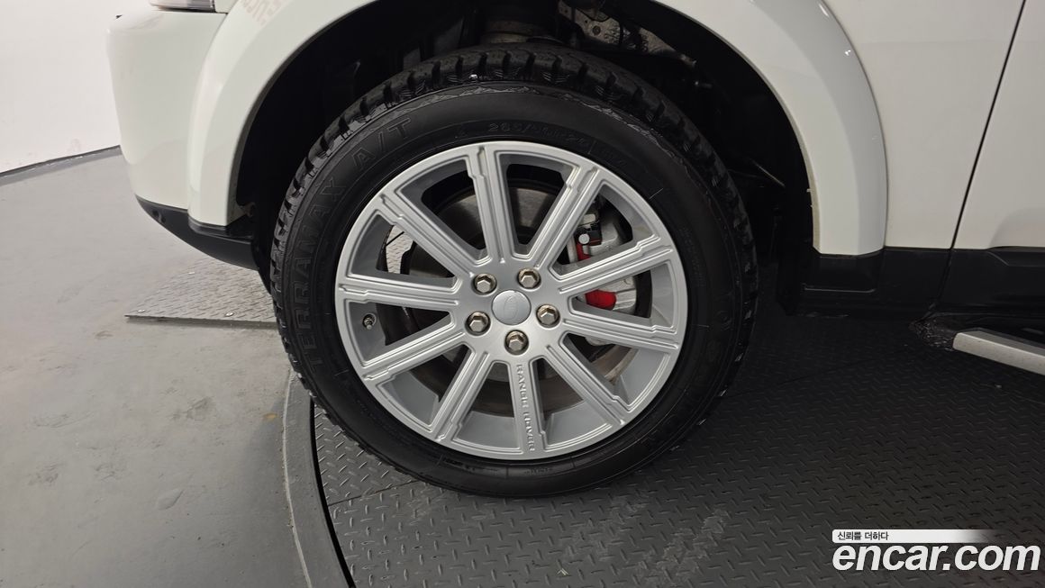 Land Rover Discovery 2016
