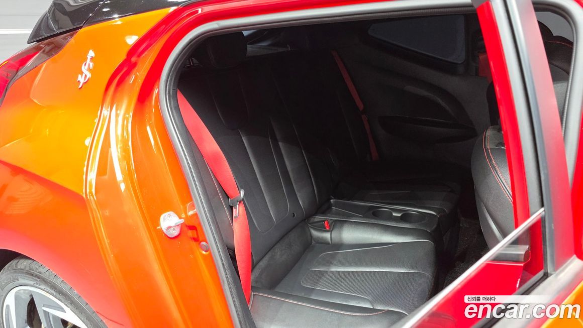 Hyundai Veloster 2019