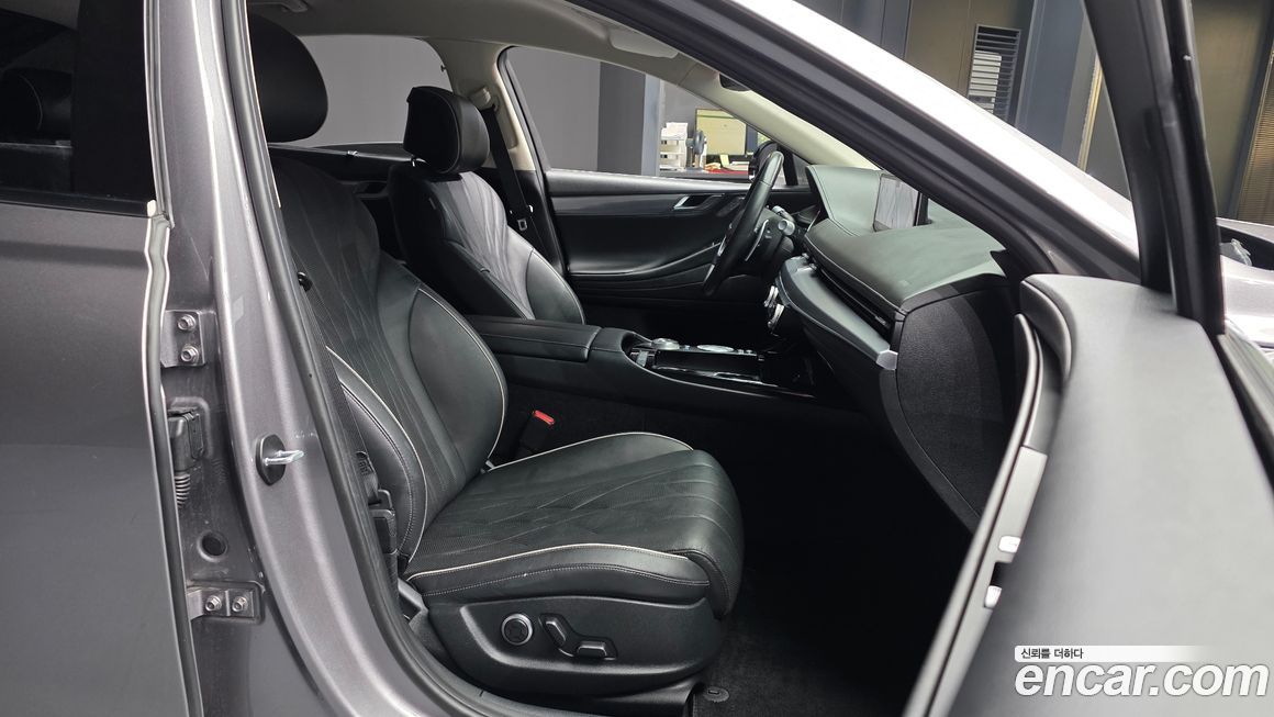 Genesis G80 2021