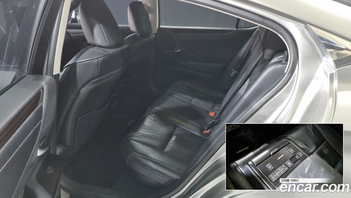 Lexus ES 2019