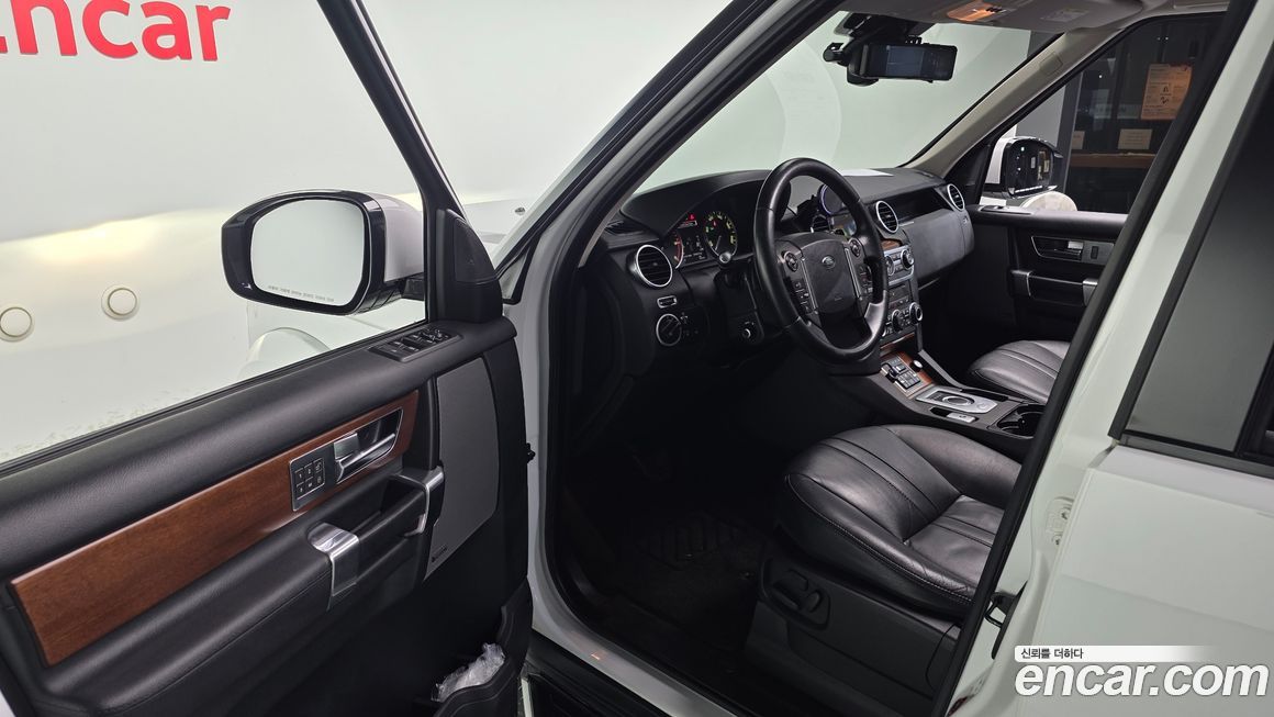 Land Rover Discovery 2016
