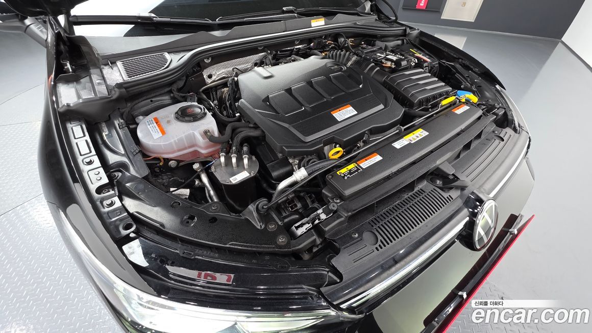 Volkswagen Golf 2024