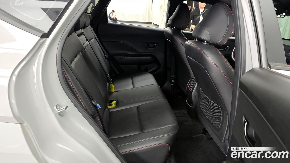 Hyundai Kona 2025