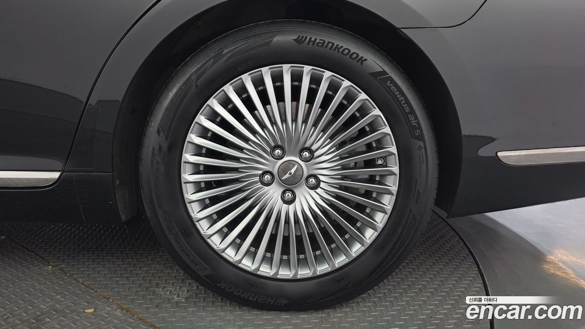 Genesis G90 2020