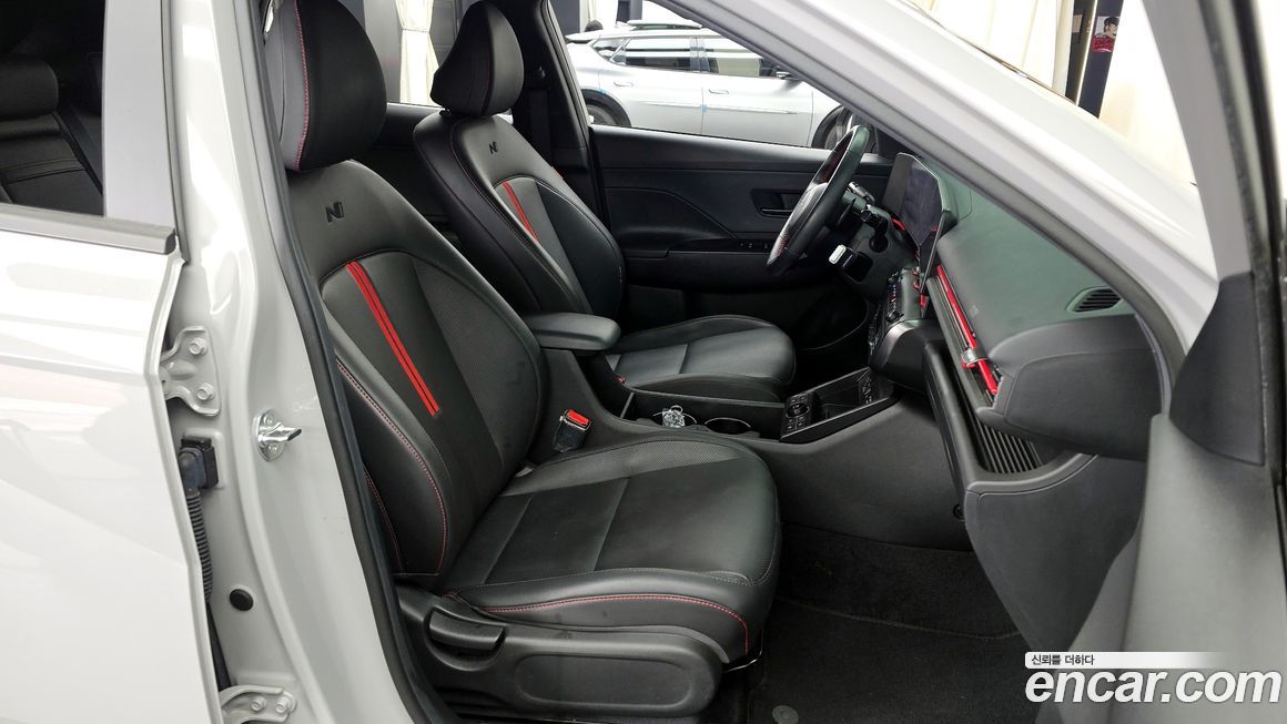 Hyundai Kona 2025