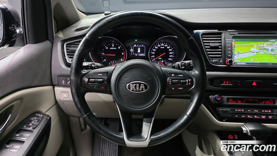 Kia Canival 2018