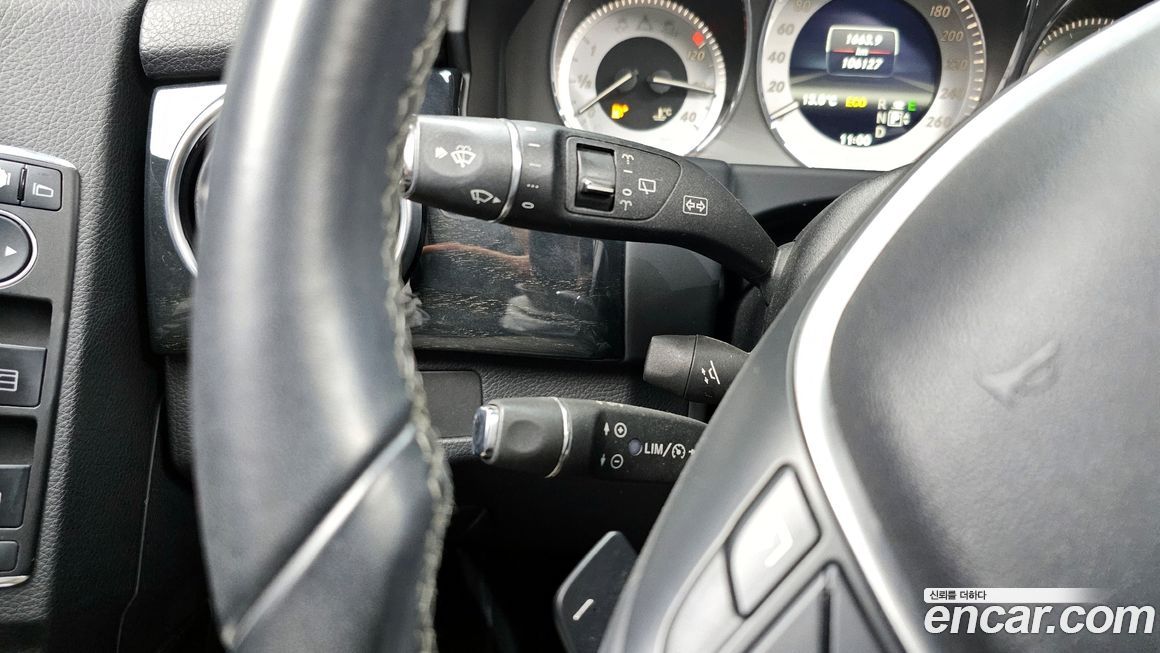 Mercedes-Benz GLK-Class 2013