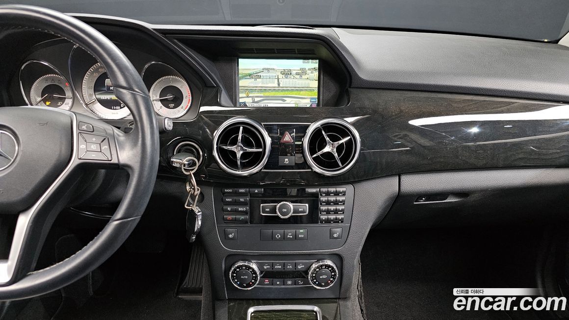 Mercedes-Benz GLK-Class 2013