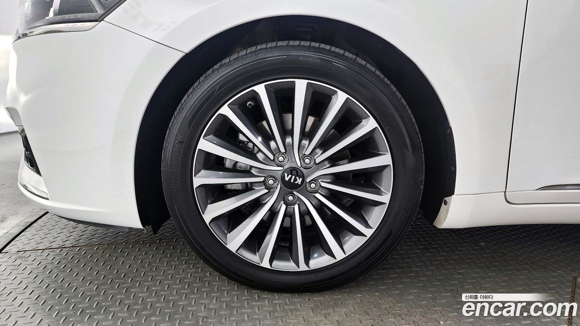 Kia K7 2017