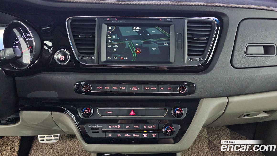 Kia Canival 2016
