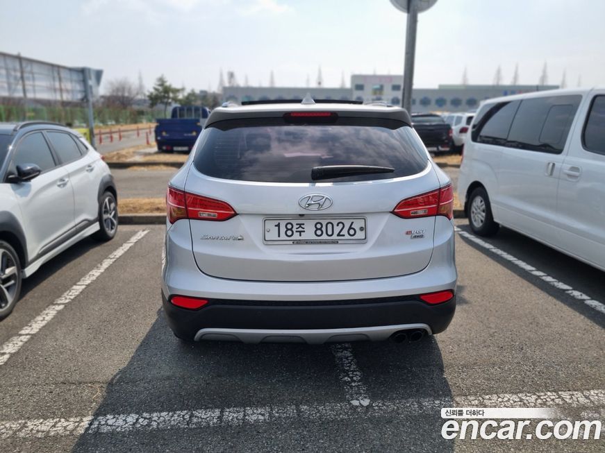 Hyundai Santafe 2015