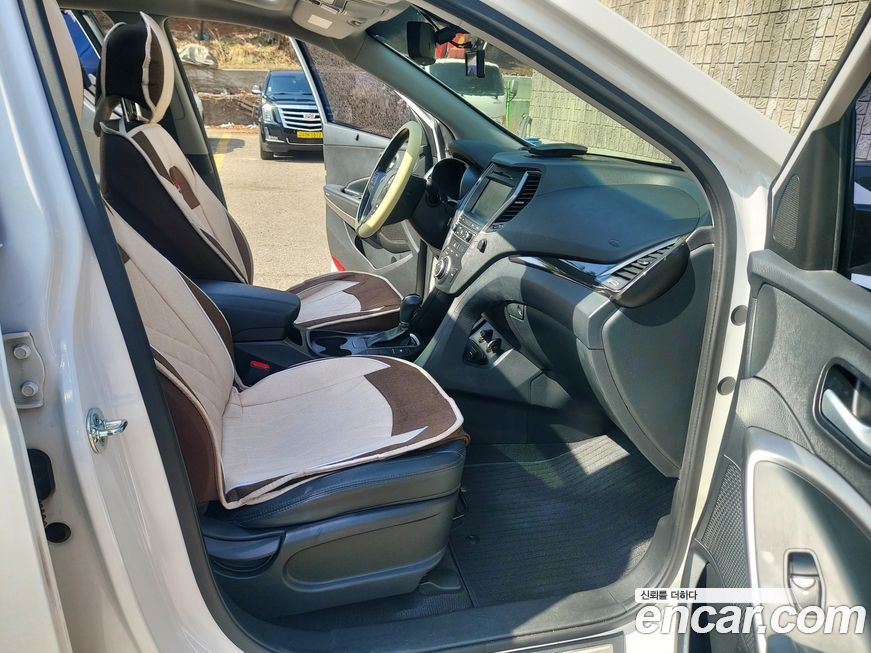 Hyundai Santafe 2015