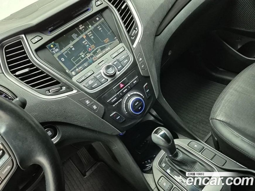 Hyundai Santafe 2015