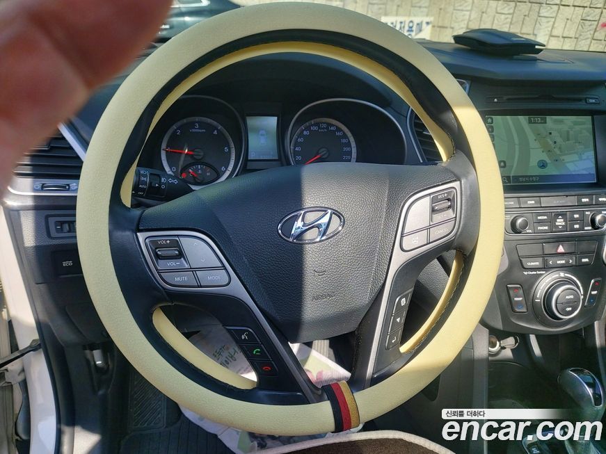 Hyundai Santafe 2015