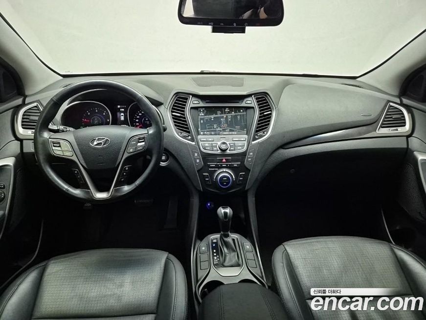 Hyundai Santafe 2015