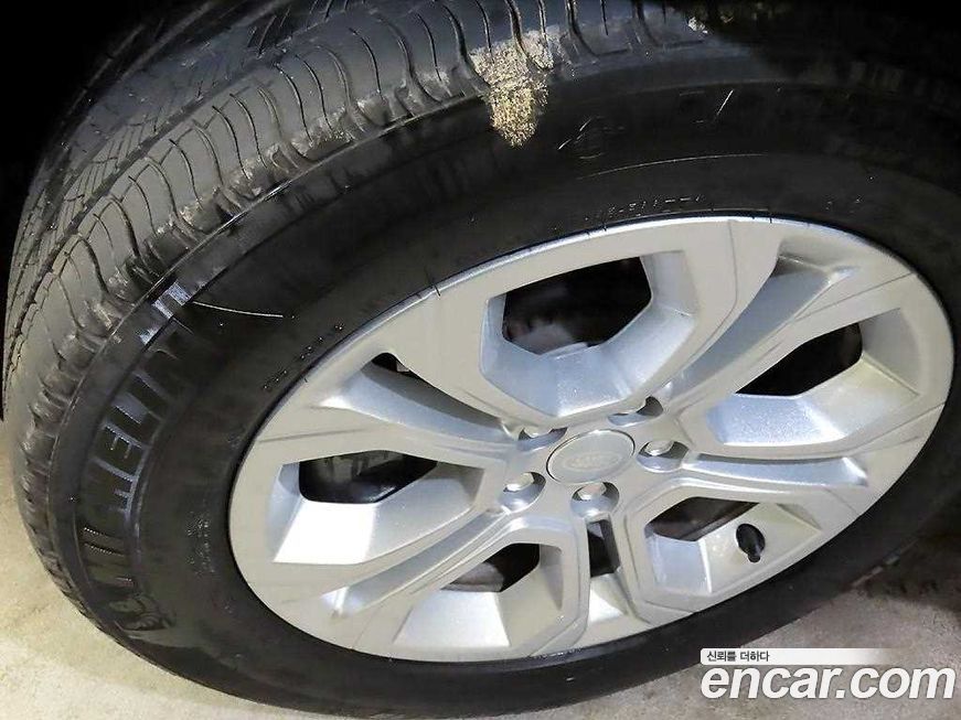 Land Rover Discovery Sport 2022