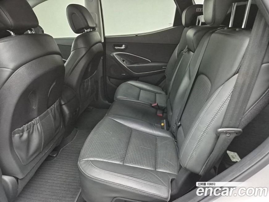 Hyundai Santafe 2015