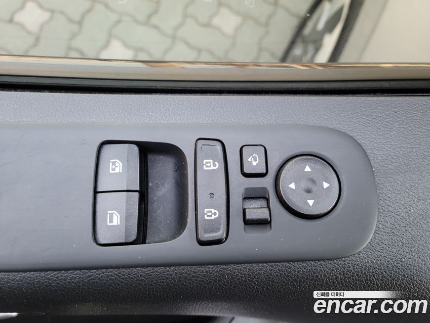 Hyundai Staria 2024