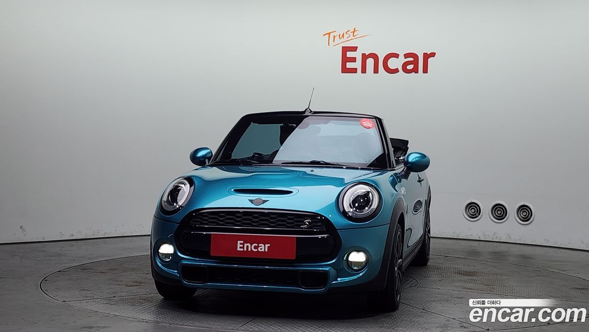 Mini Cooper Convertible 2017