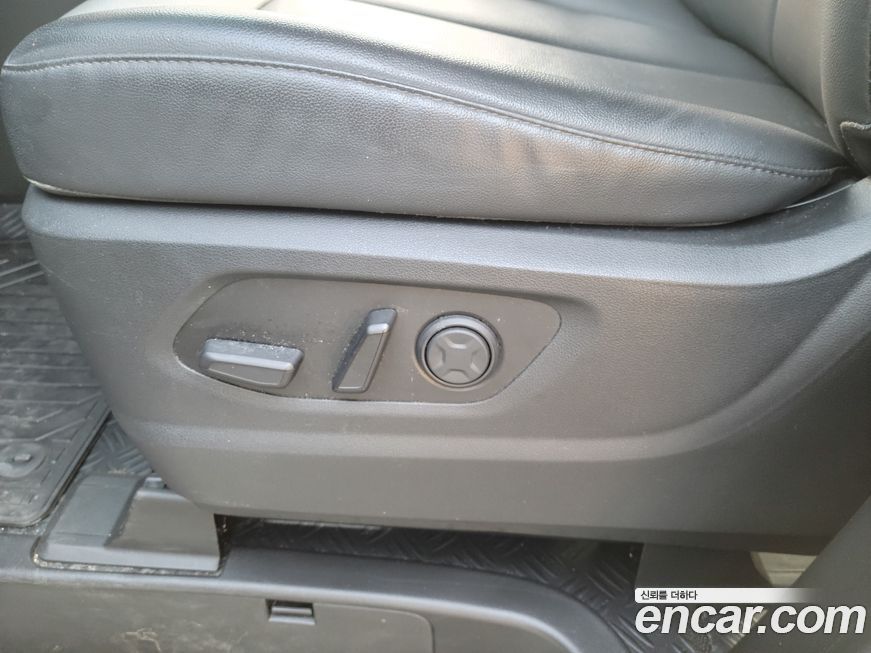 Hyundai Staria 2024
