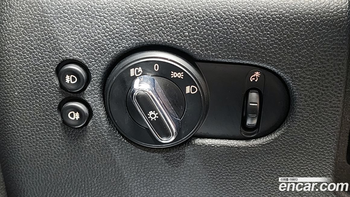 Mini Cooper Convertible 2017