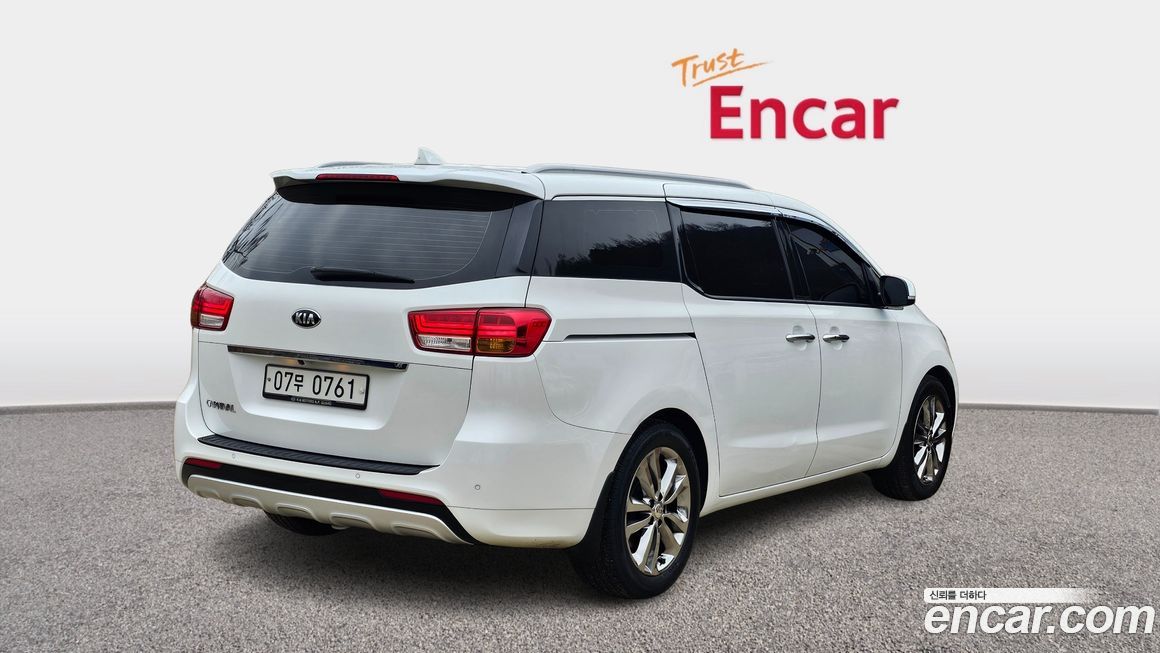 Kia Canival 2016