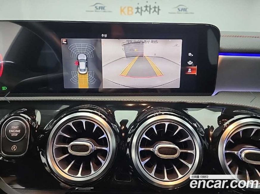 Mercedes-Benz CLA-Class 2021